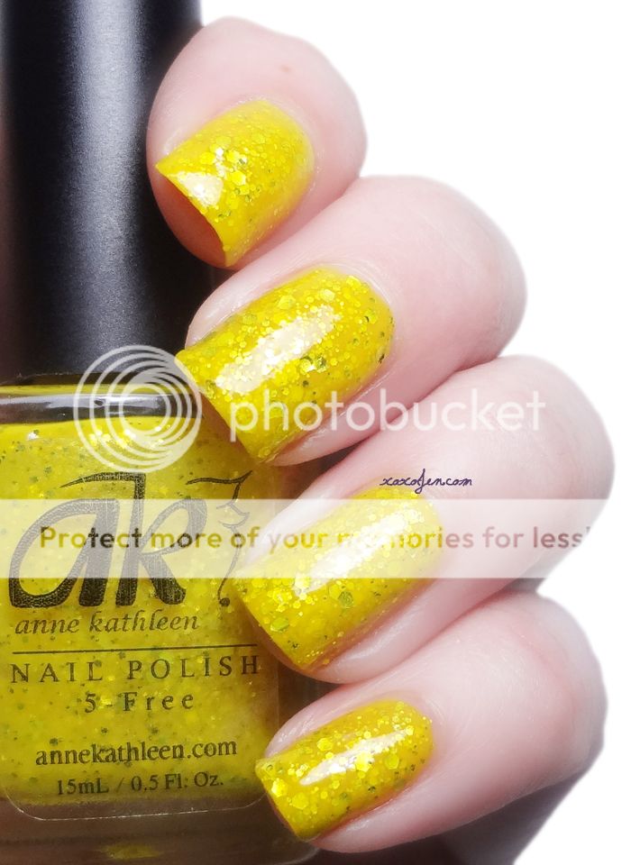 xoxoJen's swatch of Anne Kathleen Lumina xoxoJen's swatch of Anne Kathleen Lumina