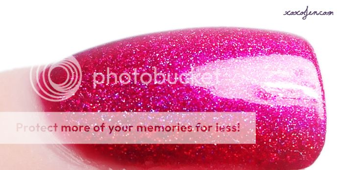 xoxoJen's swatch of Colors by Llarowe - Sparkles are a Girl's Best Friend xoxoJen's swatch of Colors by Llarowe - Sparkles are a Girl's Best Friend