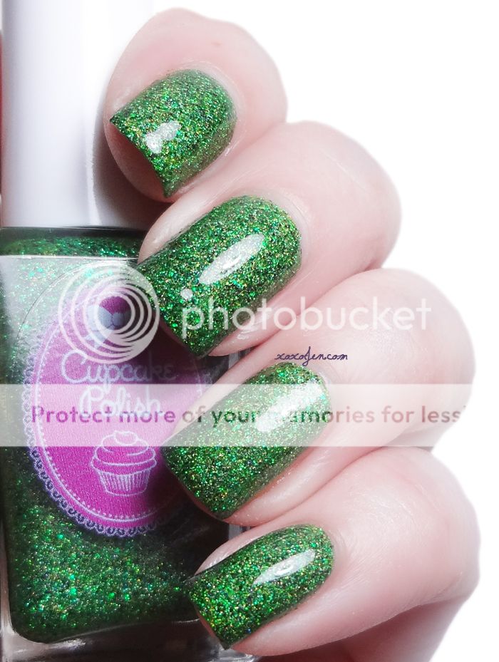 xoxoJen's swatch of Cupcake Polish Deck The Malls xoxoJen's swatch of Cupcake Polish Deck The Malls