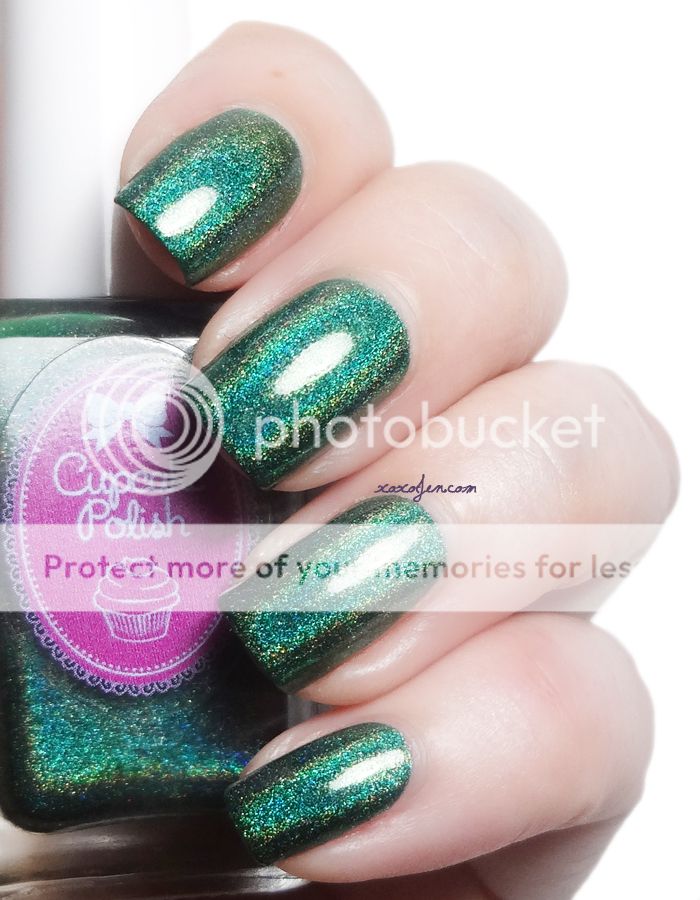 xoxoJen's swatch of Cupcake Polish Emerald Aisle xoxoJen's swatch of Cupcake Polish Emerald Aisle