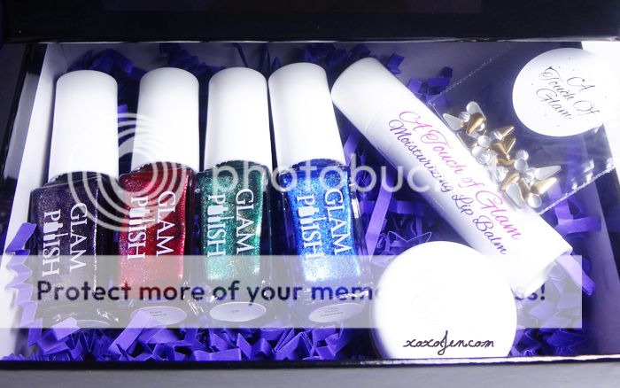 xoxoJen's photo of Glam Polish Holo Gift Box xoxoJen's photo of Glam Polish Holo Gift Box