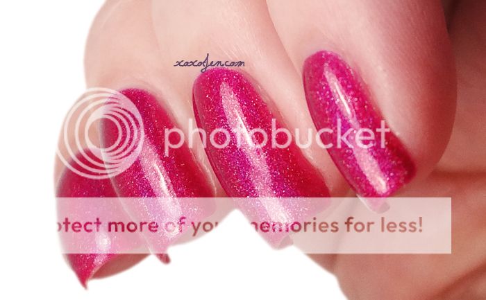 xoxo, Jen's swatch of Glitterdaze Pop Pink Bubbly nail polish xoxo, Jen's swatch of Glitterdaze Pop Pink Bubbly nail polish