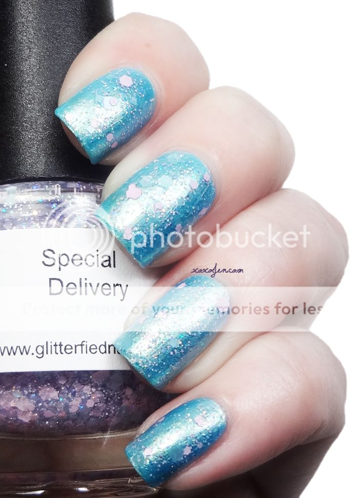 xoxoJen's swatch of Special Delivery from Glitterfied Nails xoxoJen's swatch of Special Delivery from Glitterfied Nails