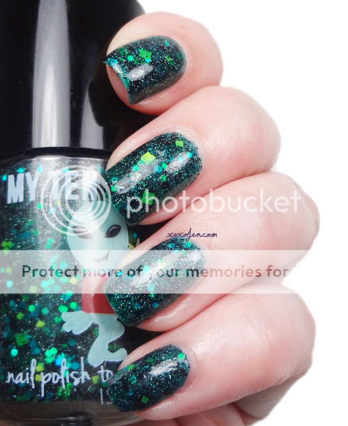 xoxoJen's swatch of My Ten Friends Alien Blood xoxoJen's swatch of My Ten Friends Alien Blood