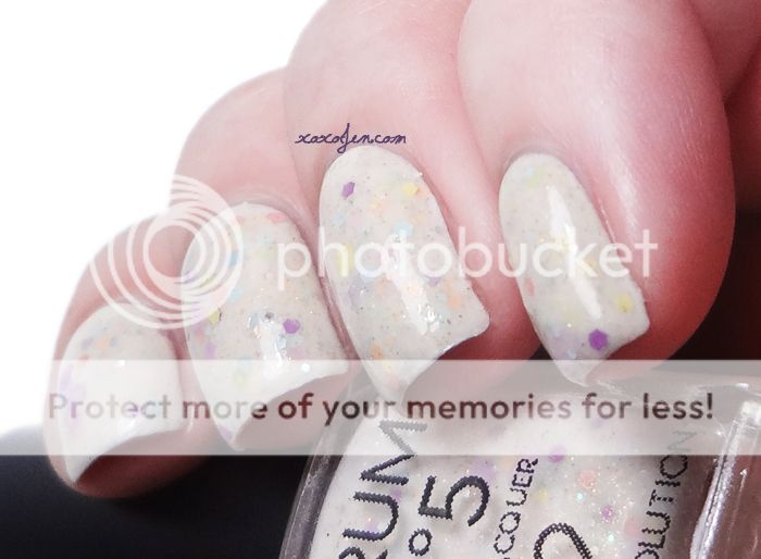 xoxoJen's swatch of Serum No5 Cake Revolution xoxoJen's swatch of Serum No5 Cake Revolution