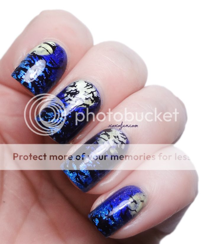 xoxoJen's Halloween nail art - bats and moon xoxoJen's Halloween nail art - bats and moon