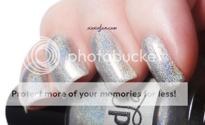 xoxoJen's swatch of Vivid Lacquer Holy Shift xoxoJen's swatch of Vivid Lacquer Holy Shift