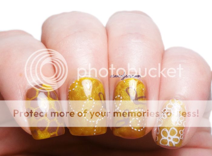 xoxoJen's nail art stamping with Vivid Lacquer plate vl002 and vl008 bees xoxoJen's nail art stamping with Vivid Lacquer plate vl002 and vl008 bees