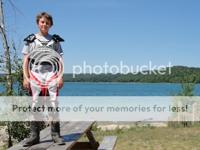 http://i474.photobucket.com/albums/rr106/ack535/DSC00086.jpg